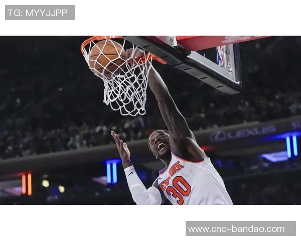 兰德尔全场最高29分表现抢眼第二节独得16分助力球队胜利 兰德尔全场最高29分表现抢眼第二节独得16分助力球队胜利