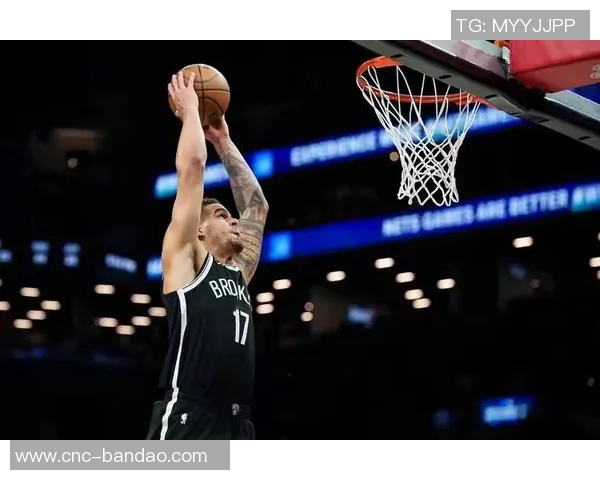 雄鹿评估小迈克尔波特优先级超越拉文与格兰特引发关注 雄鹿评估小迈克尔波特优先级超越拉文与格兰特引发关注